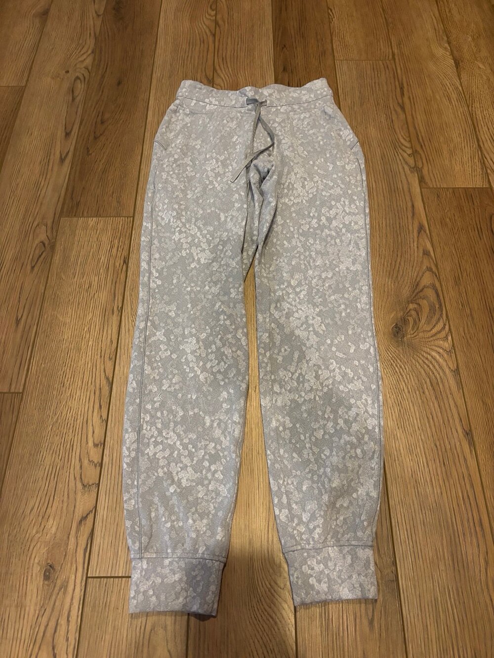 Lululemon joggers